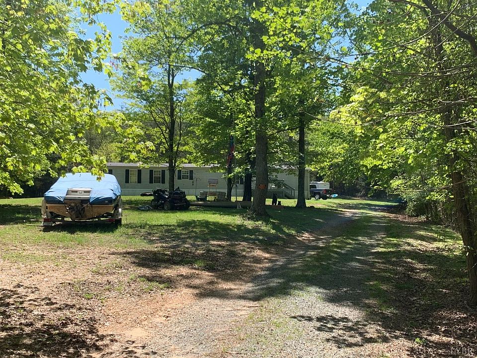 2nd image of 316 Waterlocked Rd
