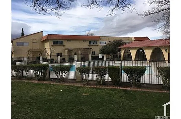 Building Photo - 43611 Stanridge Ave