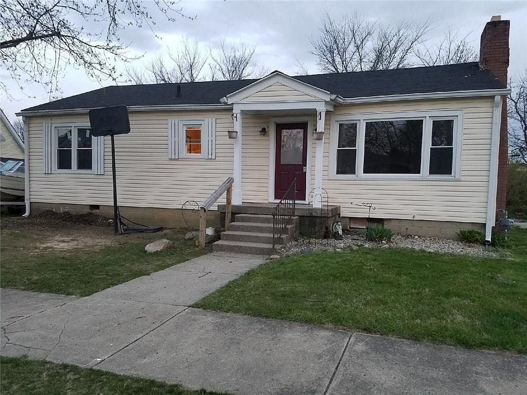 17 E Lincoln St, Greenfield, IN 46140 Zillow