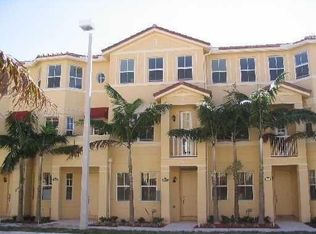 2502 Shoma Dr, Wellington, FL 33414