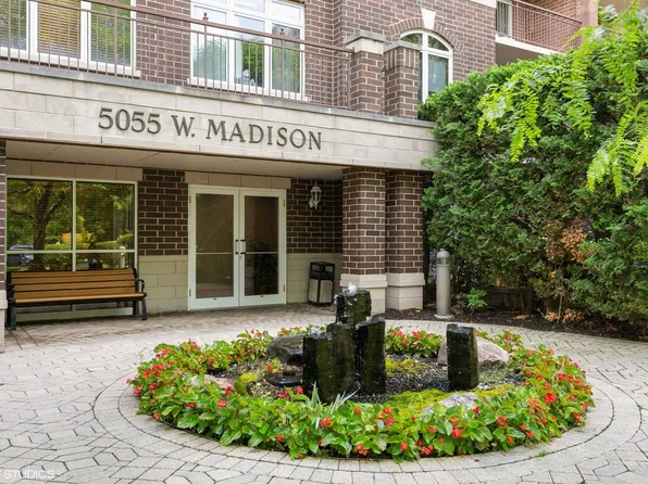 5055 Madison St Unit 411, Skokie, IL 60077