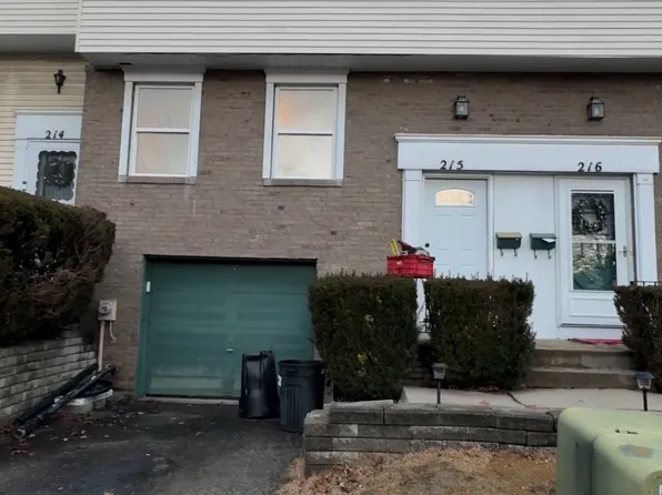 215 Pheasant Cv, Canonsburg, PA 15317