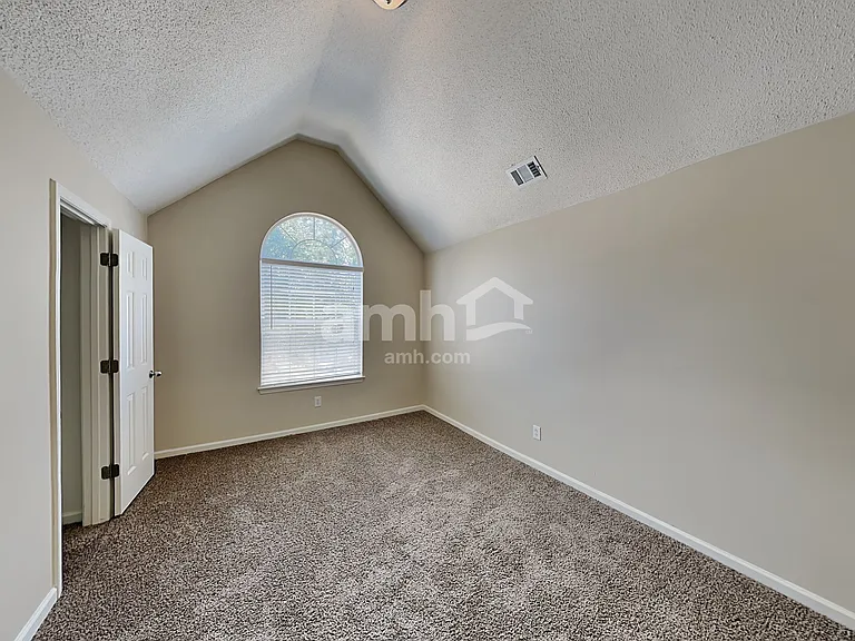 3094 Lonetree Point — Photo 22