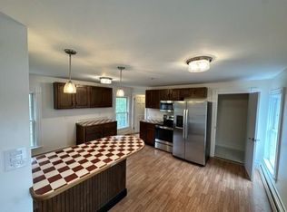 679 Union St #2, Bangor, ME 04401