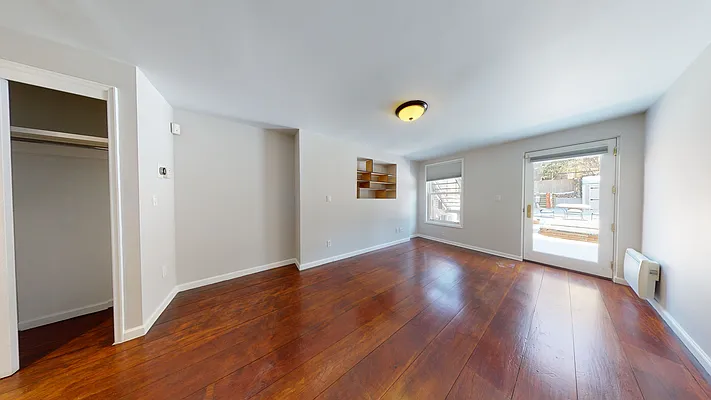 Rented by Brownstone Real Estate | media 19