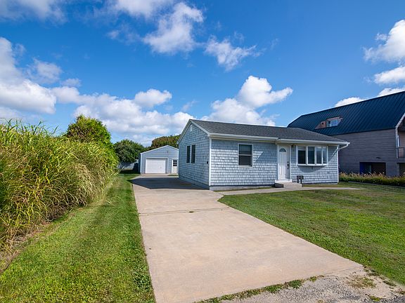 4th image of 19 Deforest Rd