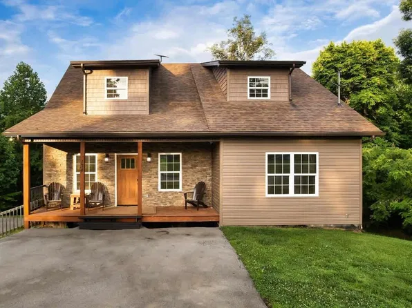 134 Burning Oaks Dr, Sevierville, TN 37876