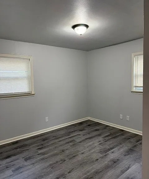 1644 E Goulson Ave — Photo 16