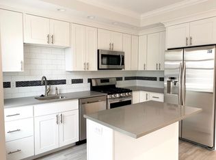 219 I St #4, Boston, MA 02127