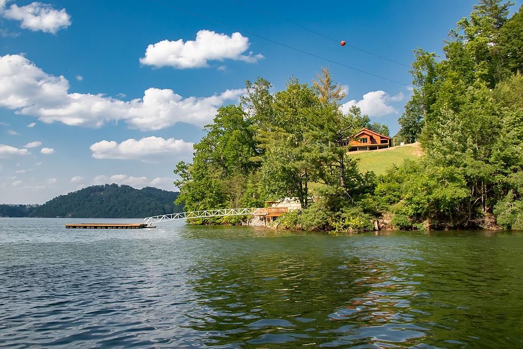 23388 Lakeview Dr, Abingdon, VA 24211 Zillow