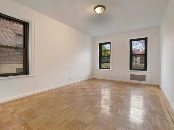 76-66 Austin Street image 1 of 8