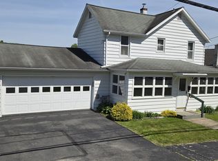 632 Railroad St, Forest City, PA 18421