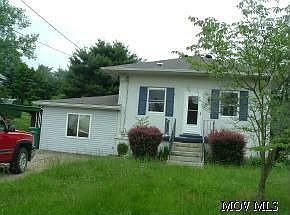 1st image of 912 Lancaster St