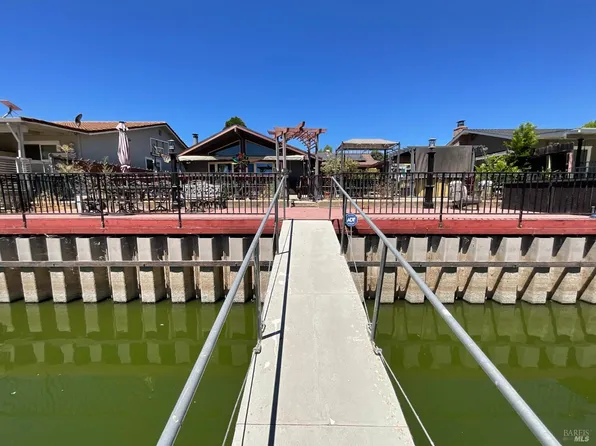 554 Keys Boulevard, Clearlake Oaks, CA 95423