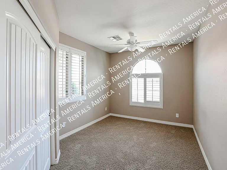 613 W San Carlos Way — Photo 38