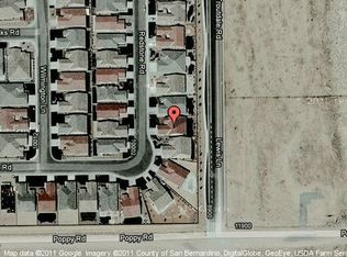 10043 Redstone Rd, Apple Valley, CA 92308
