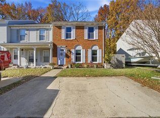 221 Mannings Ln, Virginia Beach, VA 23462