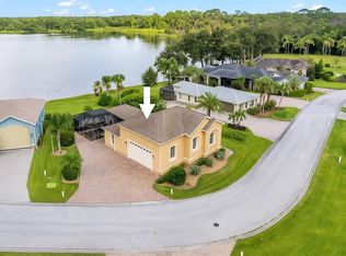 652 Meandering Way, Polk City, FL 33868