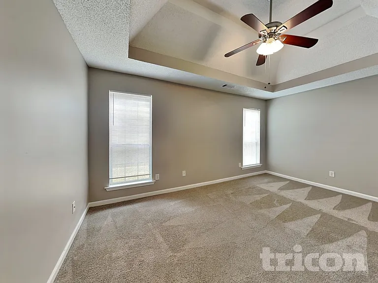 5412 Village Rdg — Photo 8