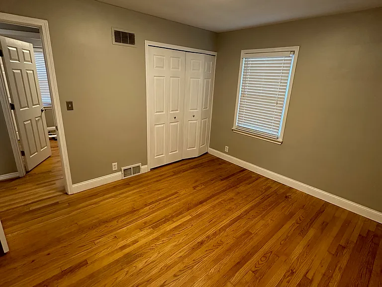 606 Gardenia Ave — Photo 11