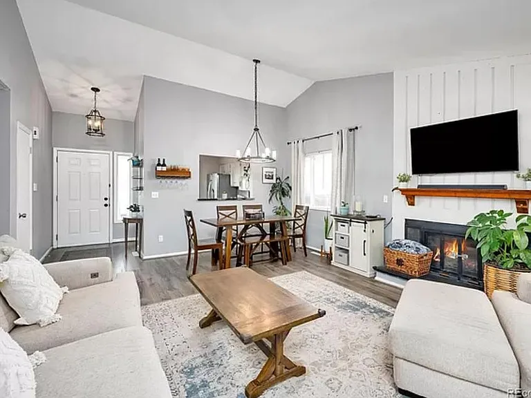 7538 Depew St — Photo 13
