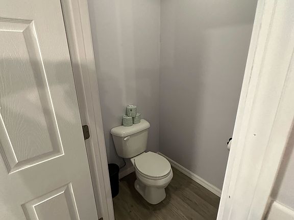 5th image of 2185 Shady Acres Dr #4