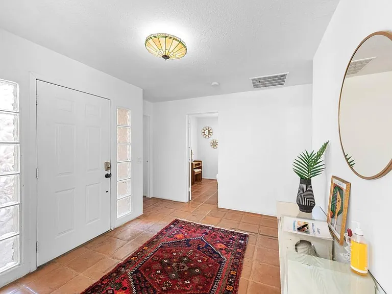 52850 Avenida Herrera — Photo 15