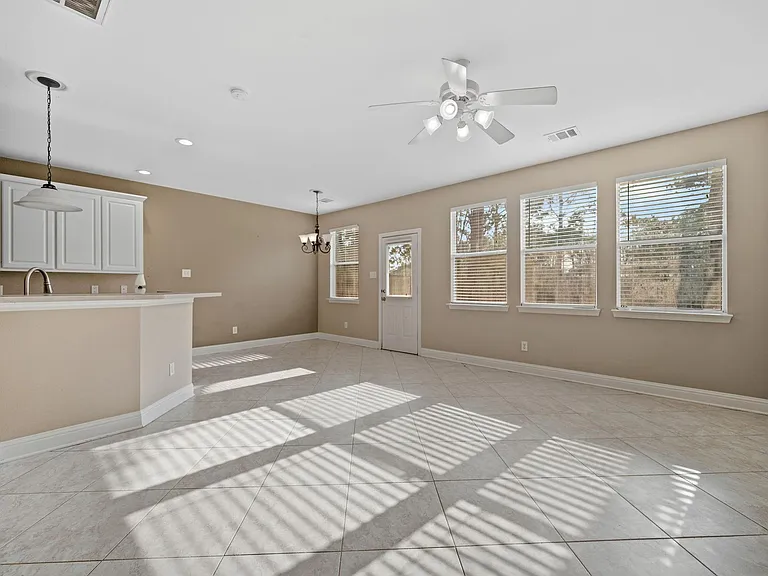 20319 Arbolada Green Ct — Photo 6