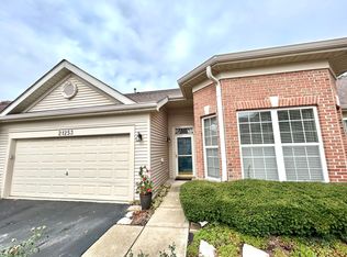 21253 Legion Lake Ct, Crest Hill, IL 60403