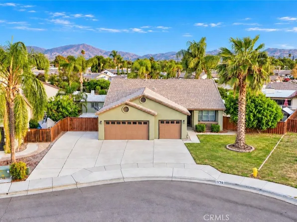 1755 Giverny Ct, San Jacinto, CA 92583
