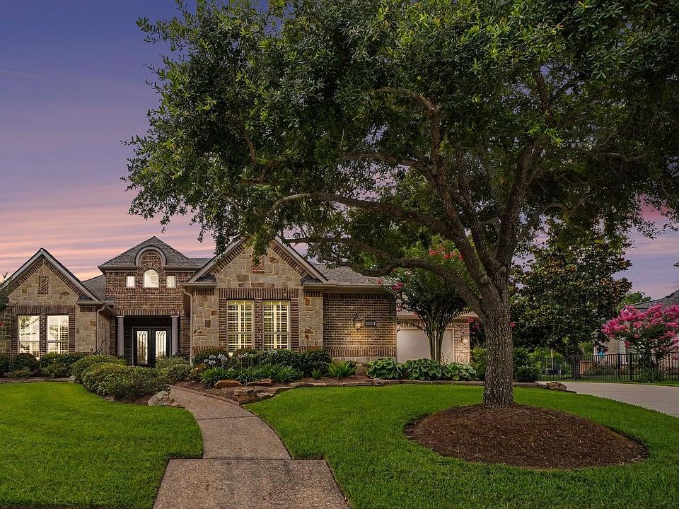1st image of 32303 Waterford Crest Ln