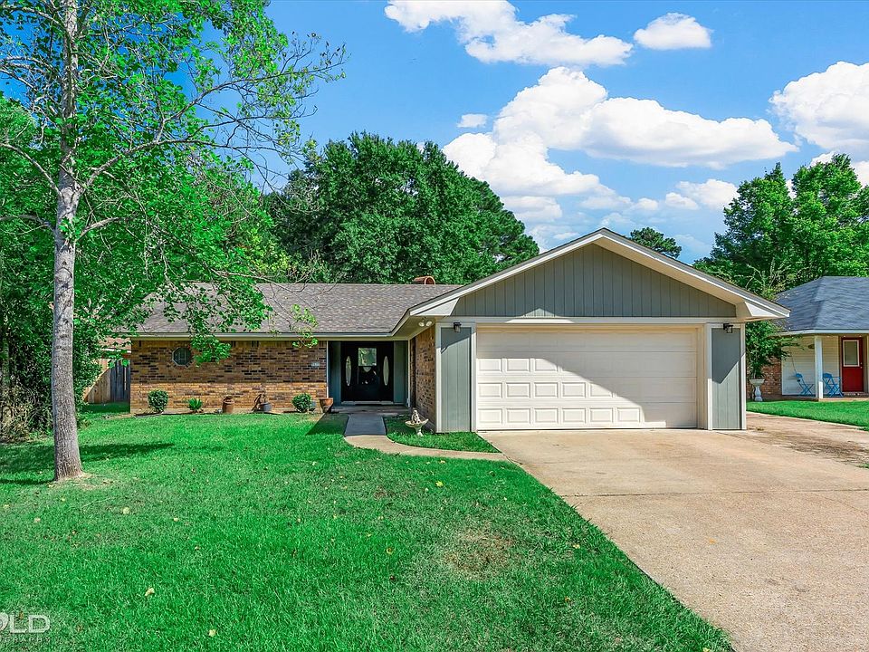 1st image of 8609 Woodlake Dr