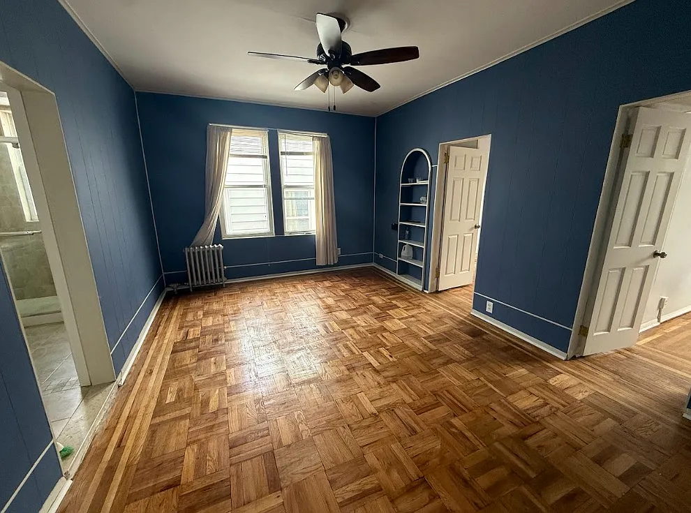 3 bed, 860 sqft, $3,500 — Photo 2