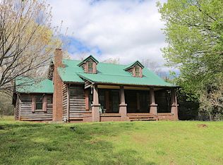 597 County Road 475, Etowah, TN 37331