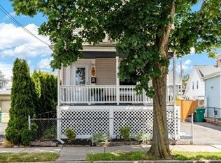 50 Clovelly St, Lynn, MA 01902