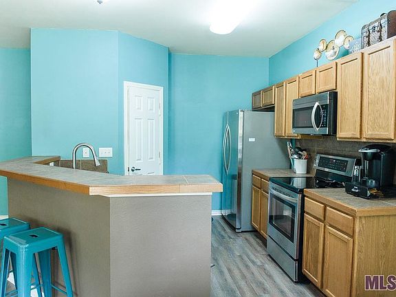 5th image of 13077 Catahoula Dr