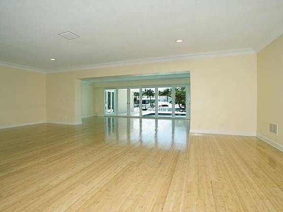 2nd image of 63 Isla Bahia Dr