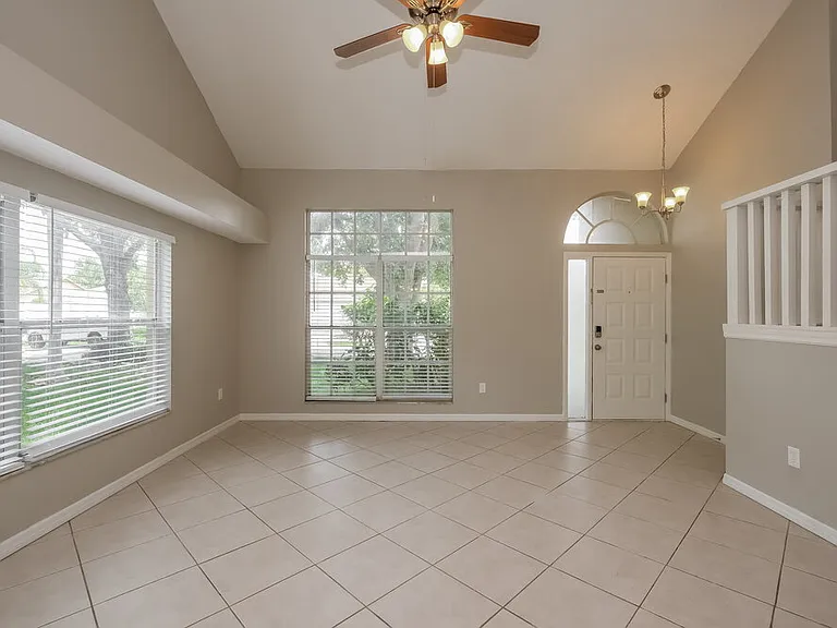 13423 Beechberry Dr — Photo 9