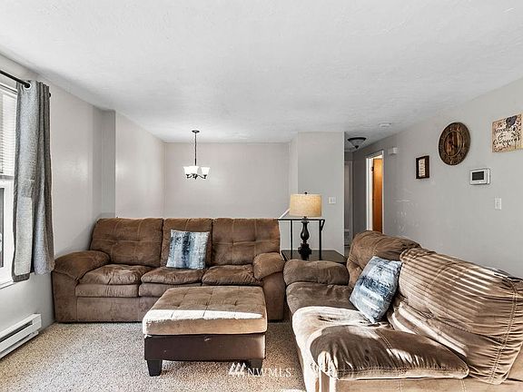 5th image of 109 Swiftwater Pl