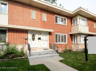4854 Louise St, Skokie, IL 60077