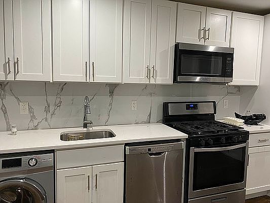 5th image of 417 E 114th St #2A
