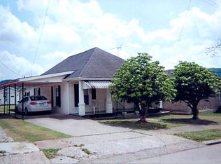 129 Peyton Ave, Irvine, KY 40336
