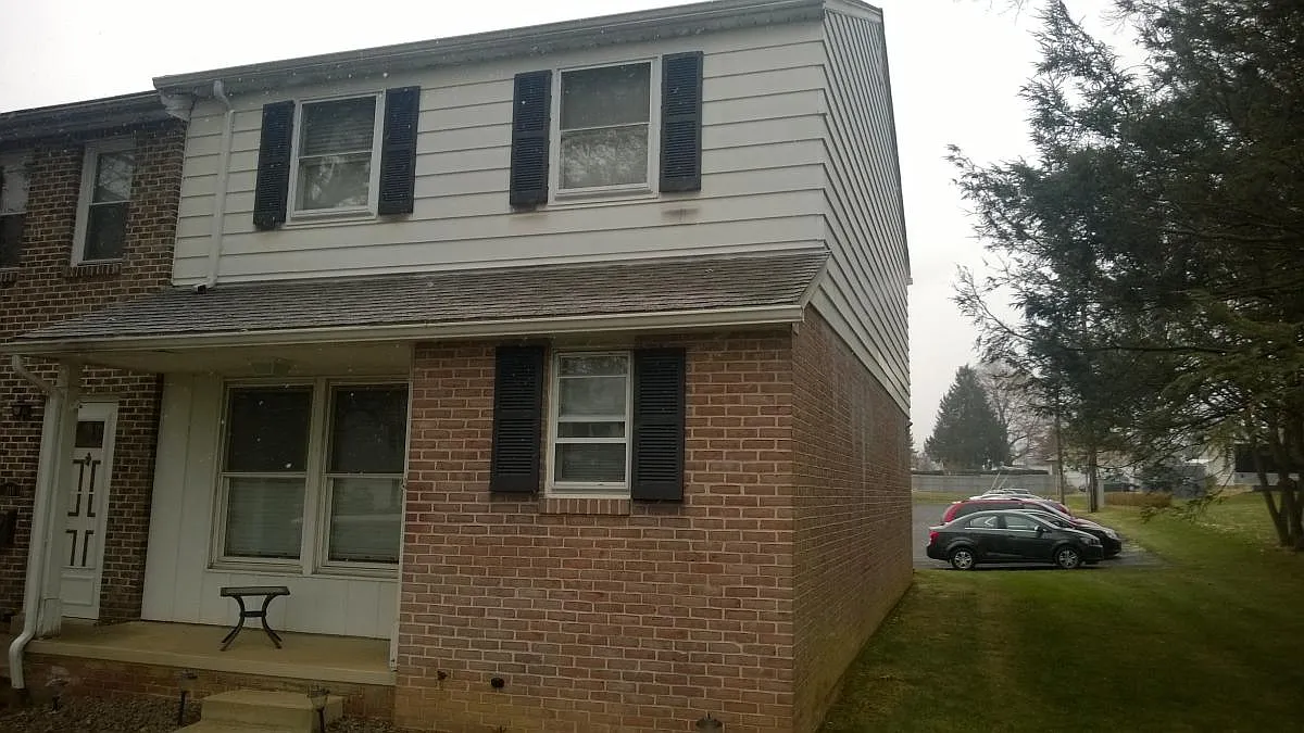209 Kerrick Rd photo 1
