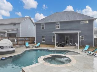 557 Clinton Dr, Temple, GA 30179