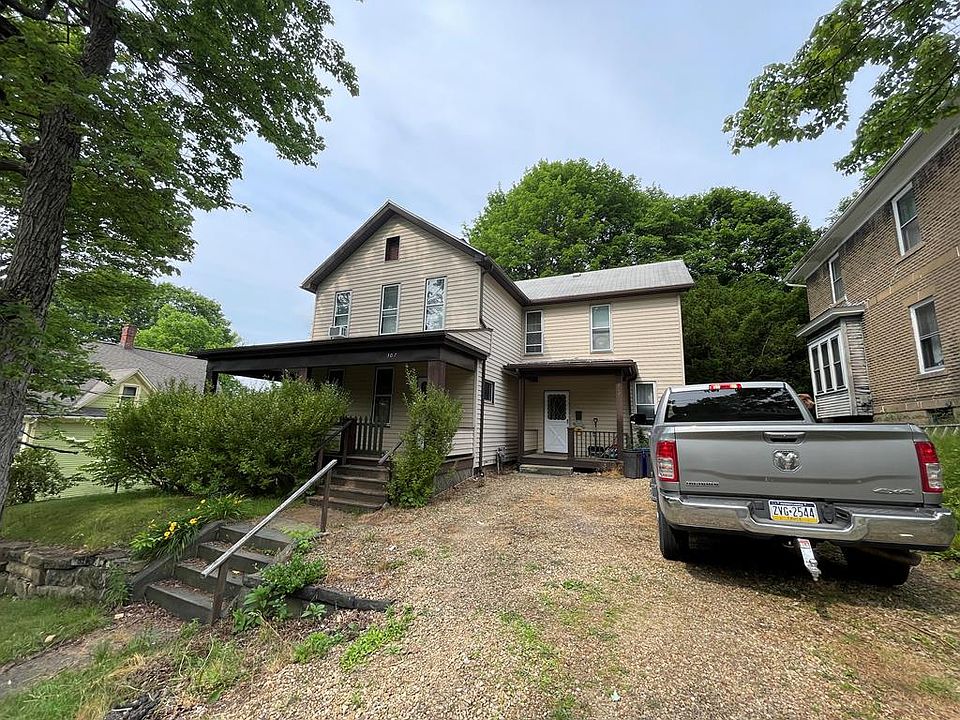 1st image of 307 Orange St