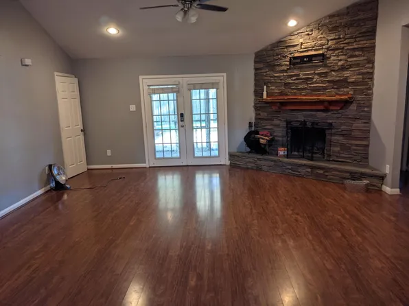 10303 Juniper Glen Dr, Houston, TX 77041
