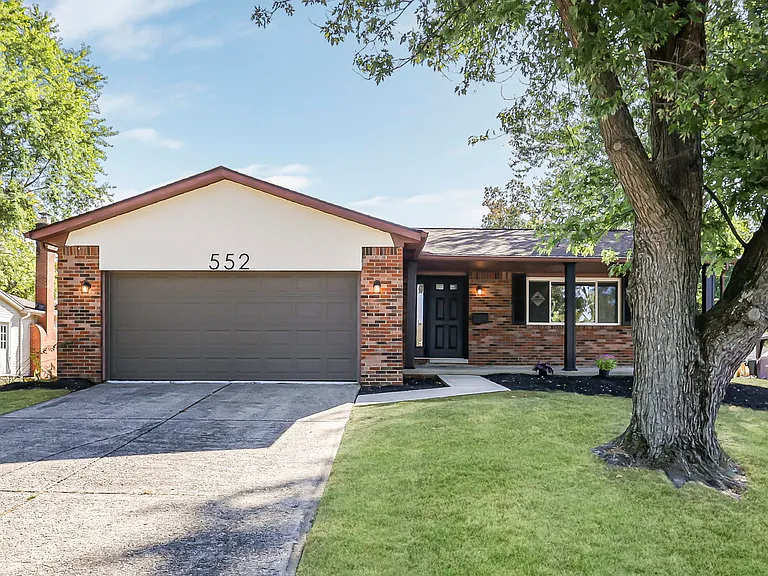 552 Allview Ct — Photo 1