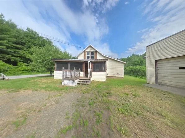 122 Yates Rd, Mayfield, NY 12117