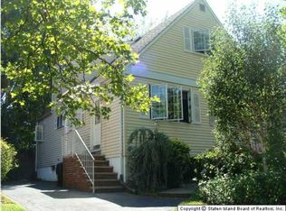 269 Melba St, Staten Island, NY 10314