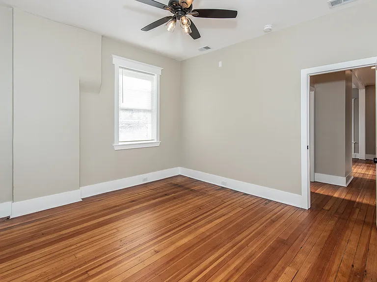 4361 Gibson Ave #2F — Photo 10